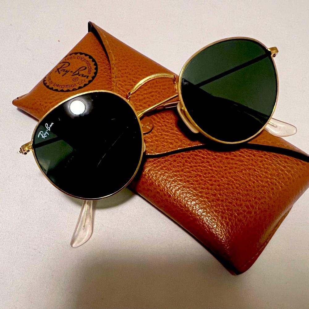 Ray-Ban sunglasses 🕶️